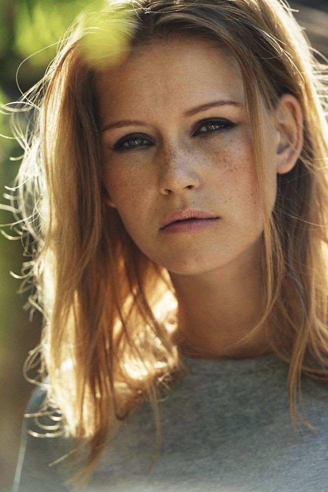 Футболка женская Ladies American U, красная Футболка женская Ladies American U, красная