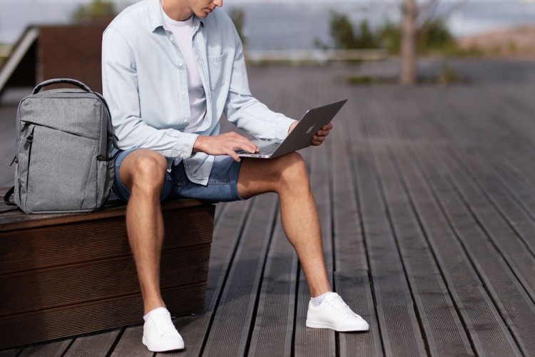 Рюкзак для ноутбука The First, серый Рюкзак для ноутбука The First, серый