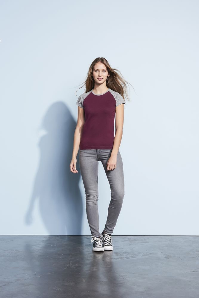 Футболка женская Milky 150, белая с темно-cиним