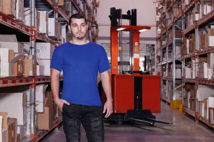 Футболка унисекс T-Bolka 180, черная Футболка унисекс T-Bolka 180, черная