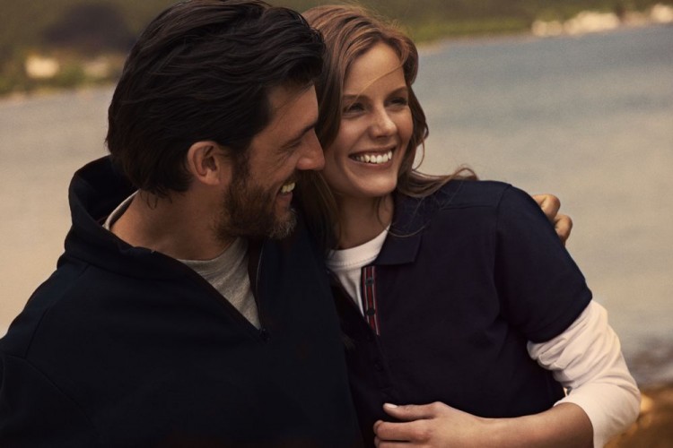 Рубашка поло мужская Avon, красная Рубашка поло мужская Avon, красная