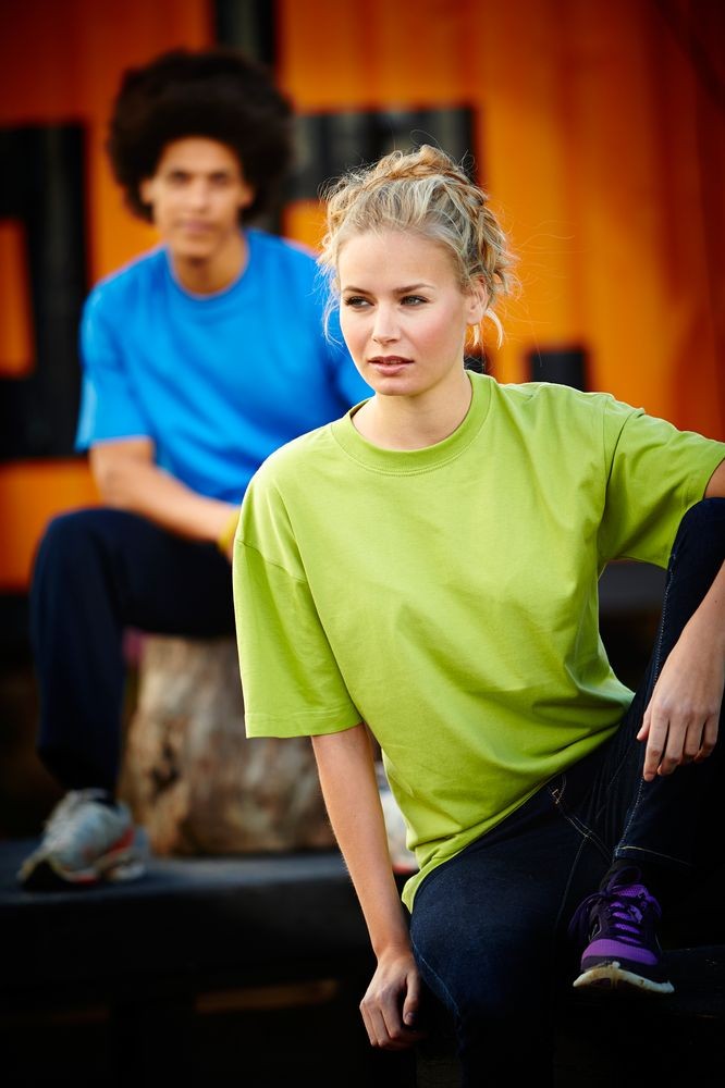 Футболка мужская Heavy, зеленое яблоко Футболка мужская Heavy, зеленое яблоко